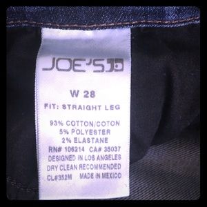 ISO Joe’s Jeans, Straight 28